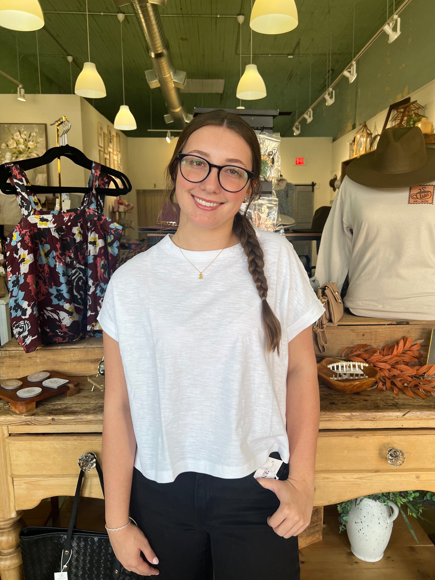 Carly Basic White Tee