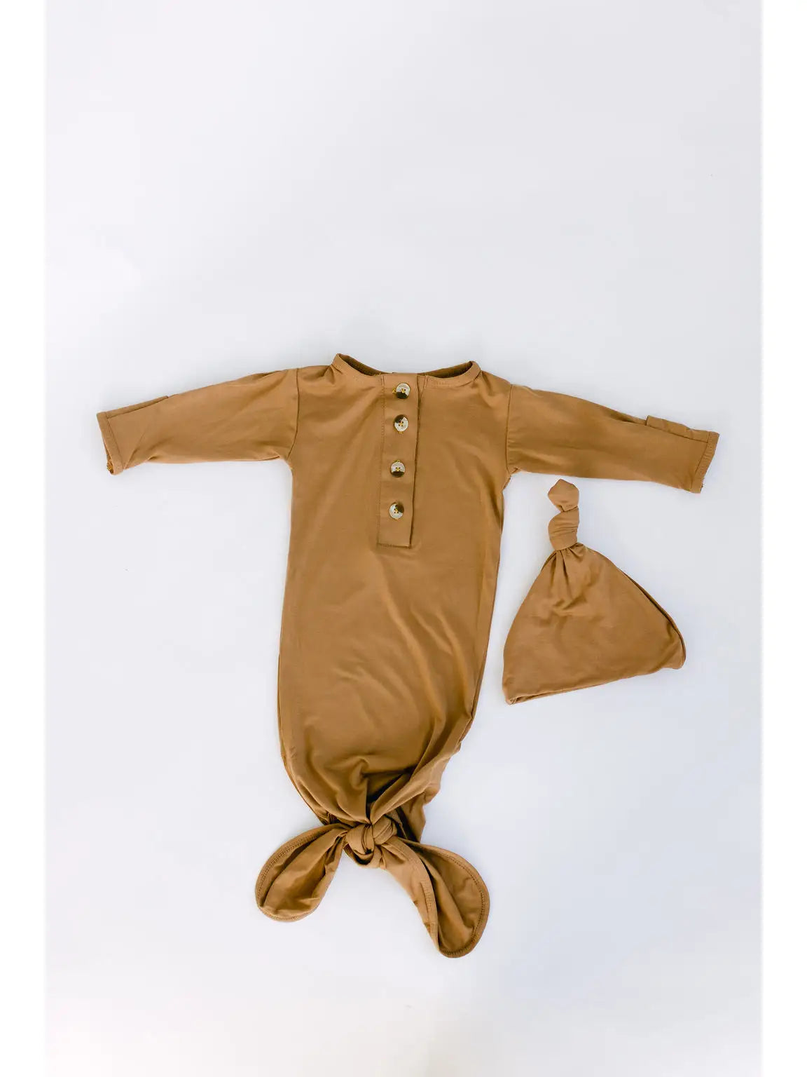 (Newborn-3 Months) Knotted Baby Gown and Hat Bundle