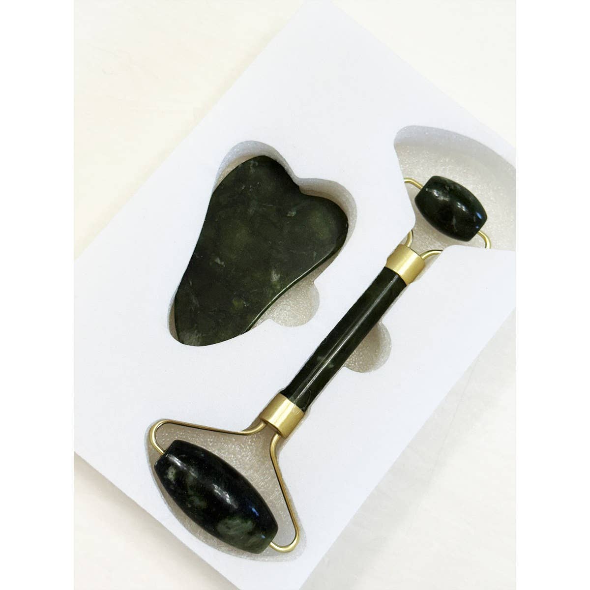 Jade Roller and gua sha Skin Care Tools