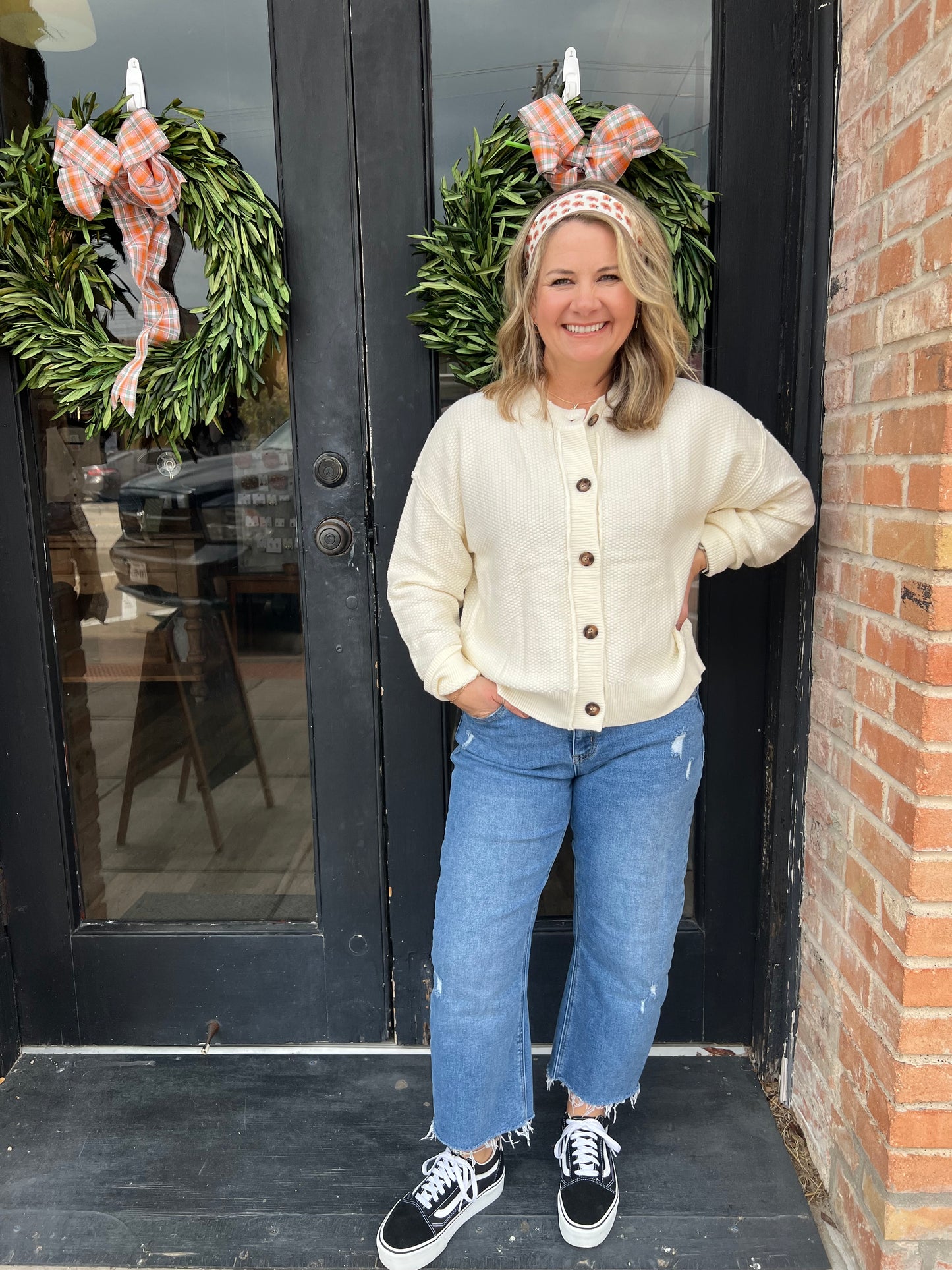 CLOE EXPOSED SEAM BUTTON DOWN KNIT CARDIGAN