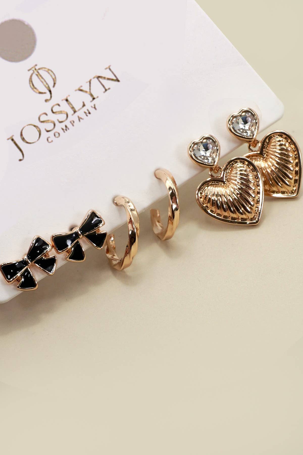 EPOXY BOW STONE HEART DROP TRIO EARRINGS