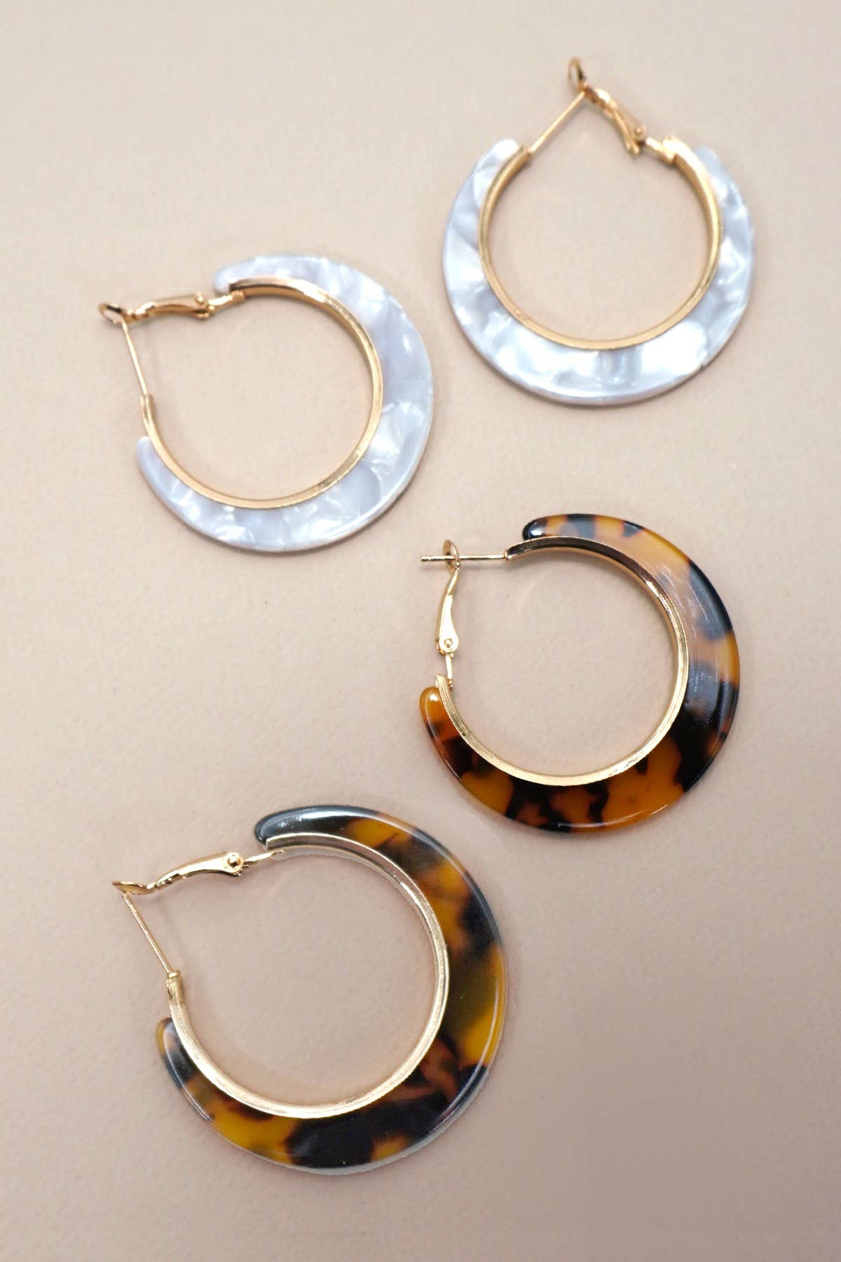 Tortoise Shell Hoop Earrings Set