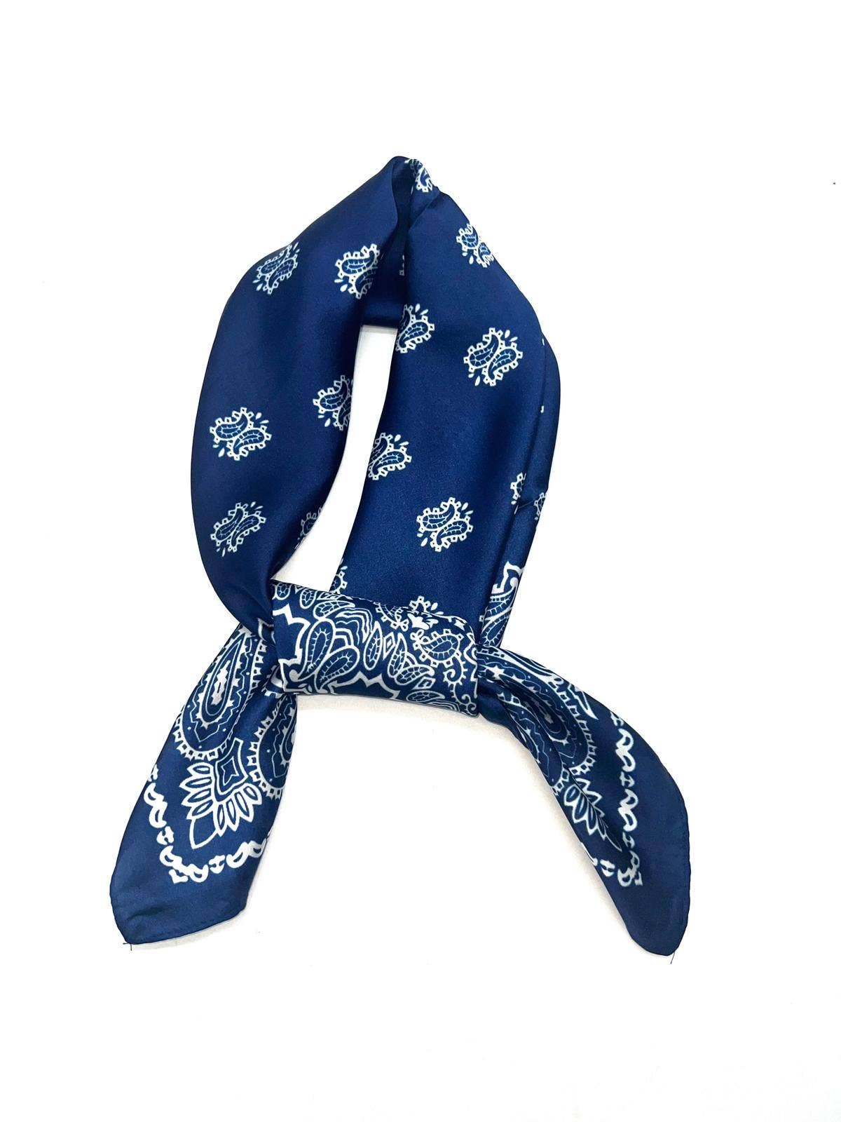 Small Scarf with rosette pattern