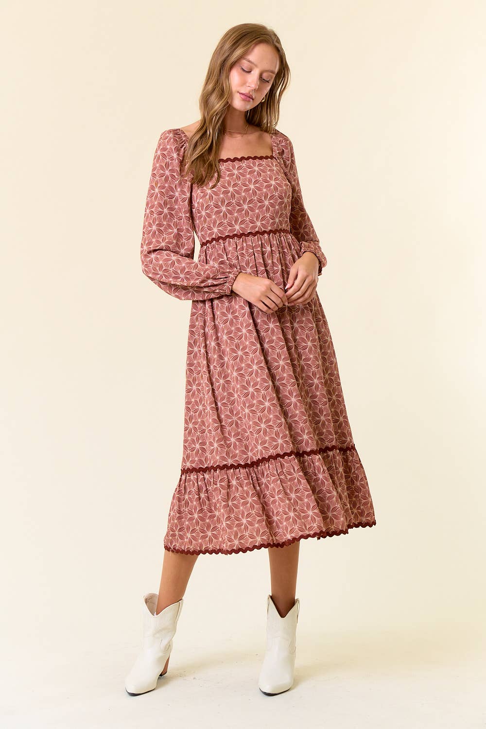 Floral Square Neck Lace Tiered Midi Dress